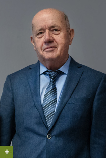 Dr. Gerhard Holzinger